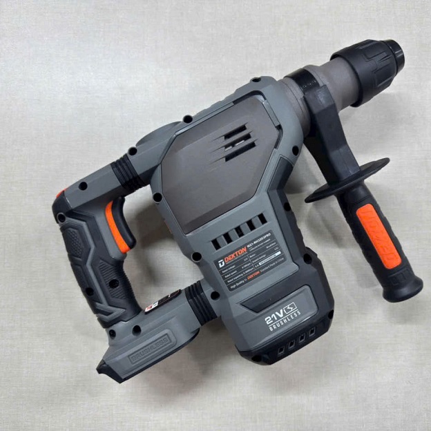 may-khaon-duc-dekton-m21-rh3203pro-1-25112025220131-44.jpg